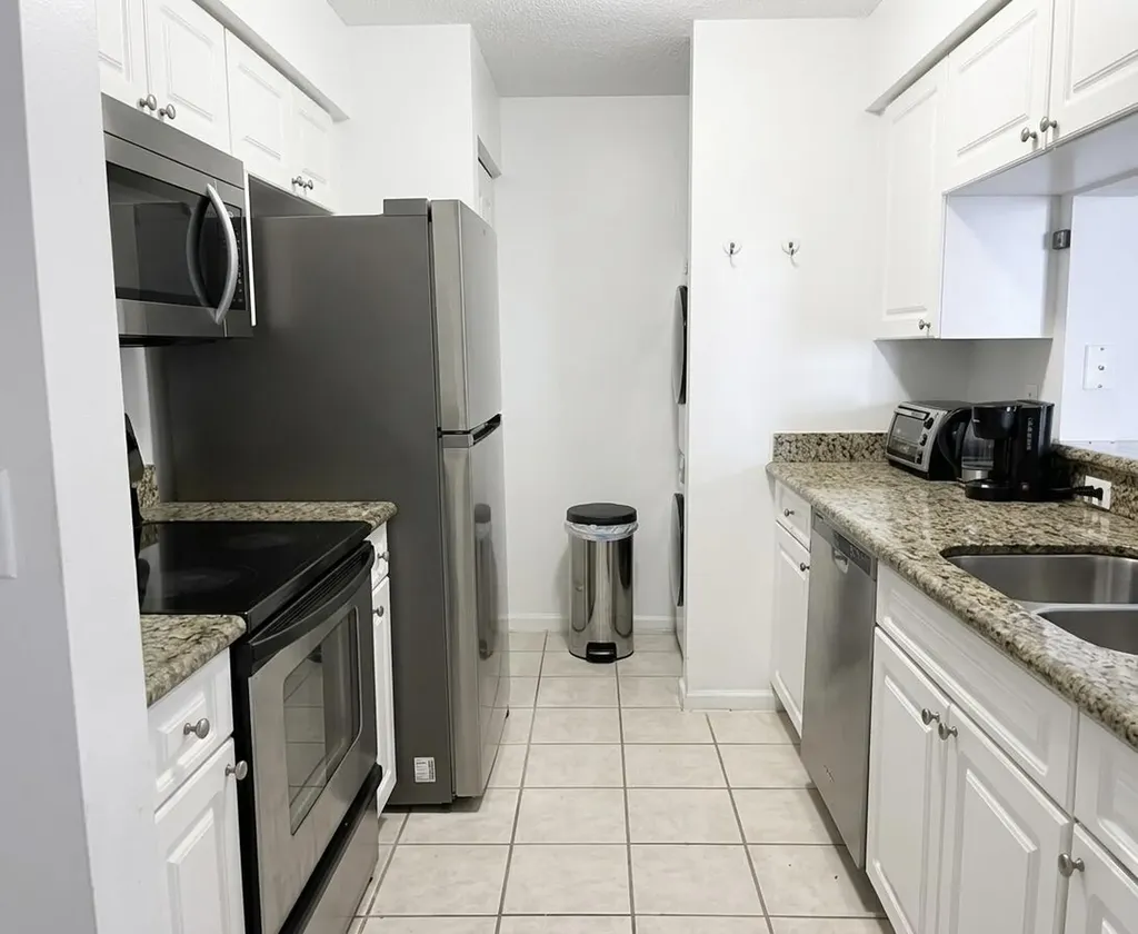 17100 N Bay Road Sunny Isles Beach FL 33160