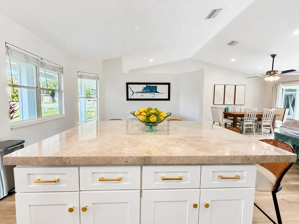 341 Suwanee Avenue Jupiter FL 33458