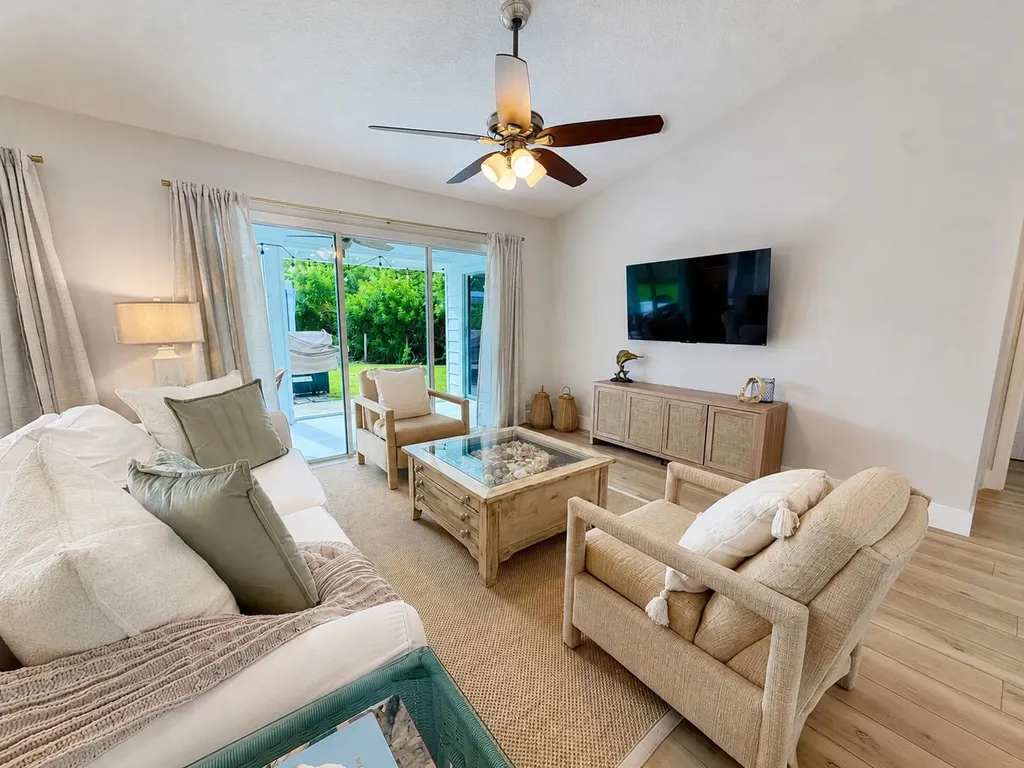 341 Suwanee Avenue Jupiter FL 33458