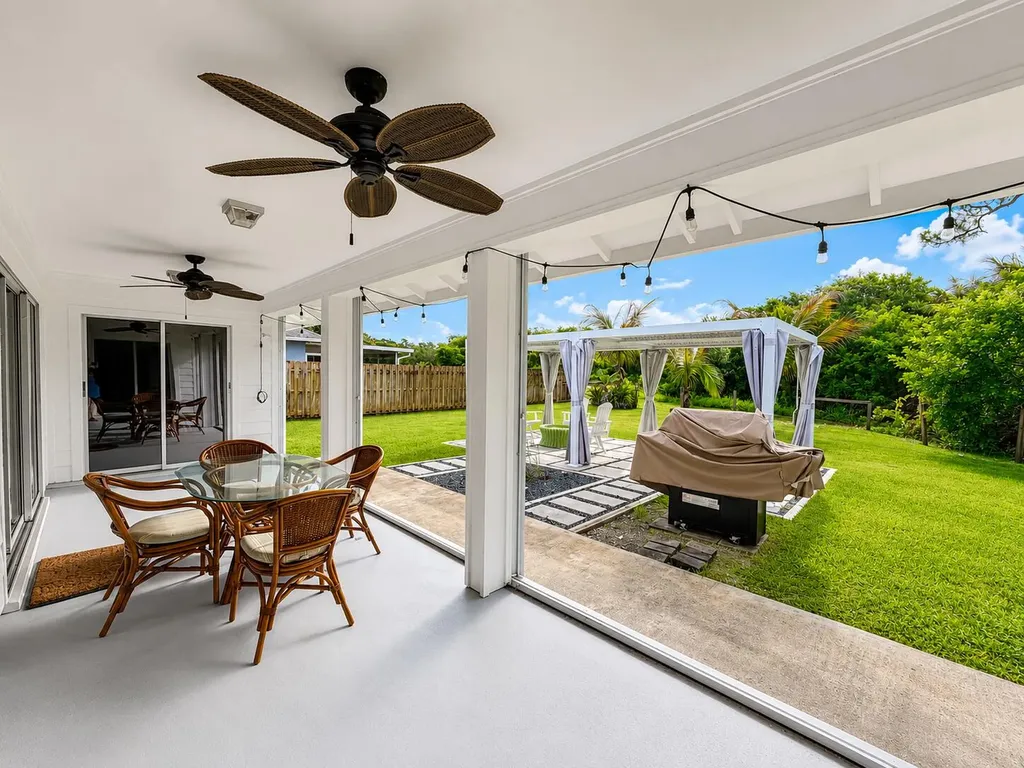 341 Suwanee Avenue Jupiter FL 33458