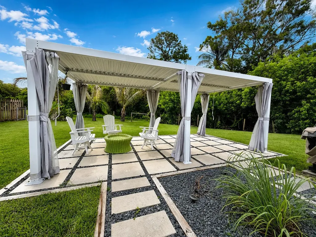 341 Suwanee Avenue Jupiter FL 33458