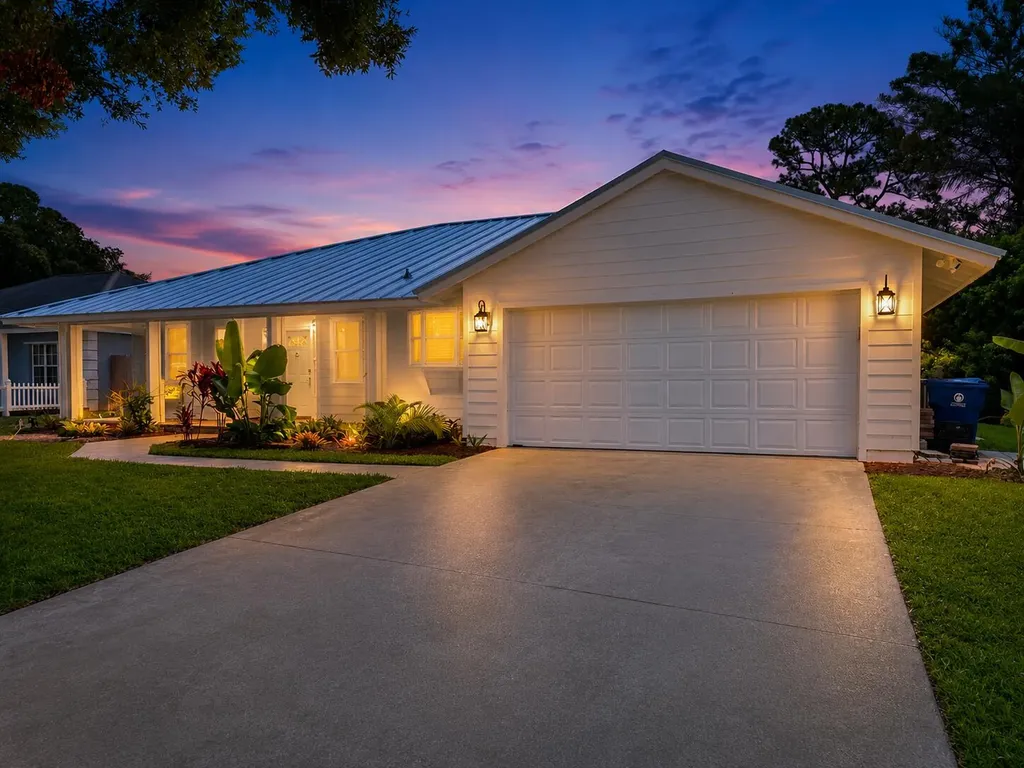 341 Suwanee Avenue Jupiter FL 33458