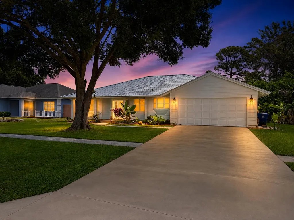 341 Suwanee Avenue Jupiter FL 33458