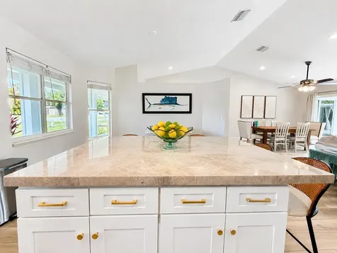 341 Suwanee Avenue Jupiter FL 33458