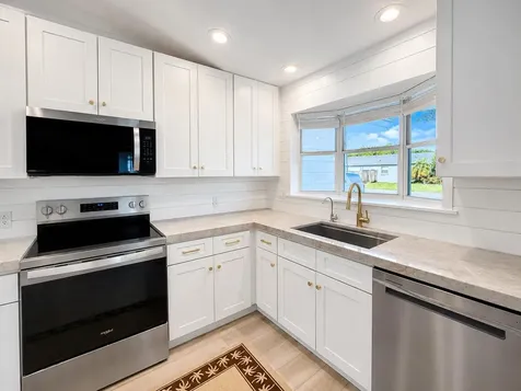 341 Suwanee Avenue Jupiter FL 33458