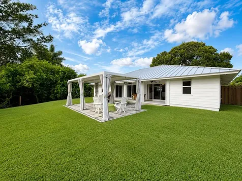 341 Suwanee Avenue Jupiter FL 33458