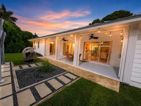 341 Suwanee Avenue Jupiter FL 33458