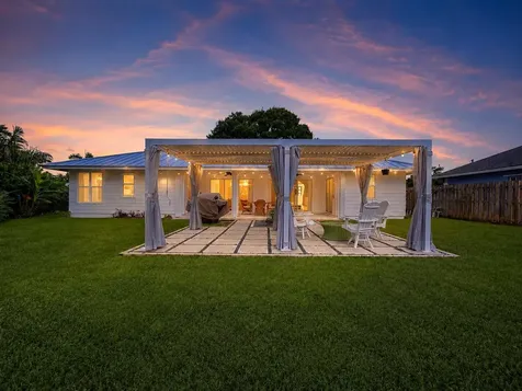 341 Suwanee Avenue Jupiter FL 33458