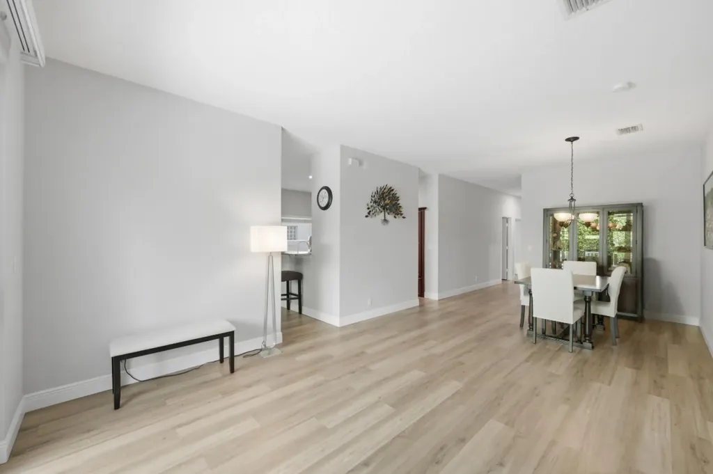 4730 NW 119th Avenue Coral Springs FL 33076