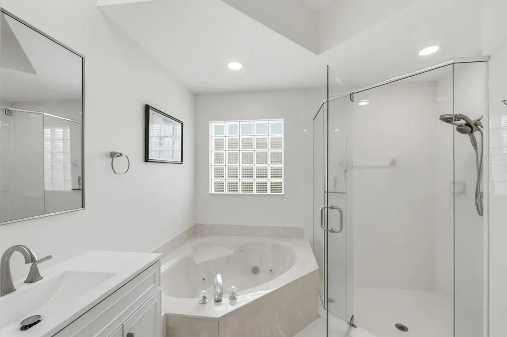 4730 NW 119th Avenue Coral Springs FL 33076