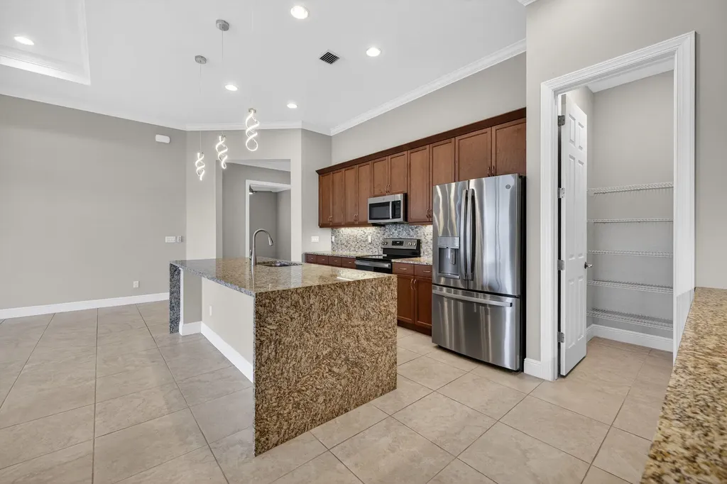 9318 SW Miracoli Way Port St Lucie FL 34987