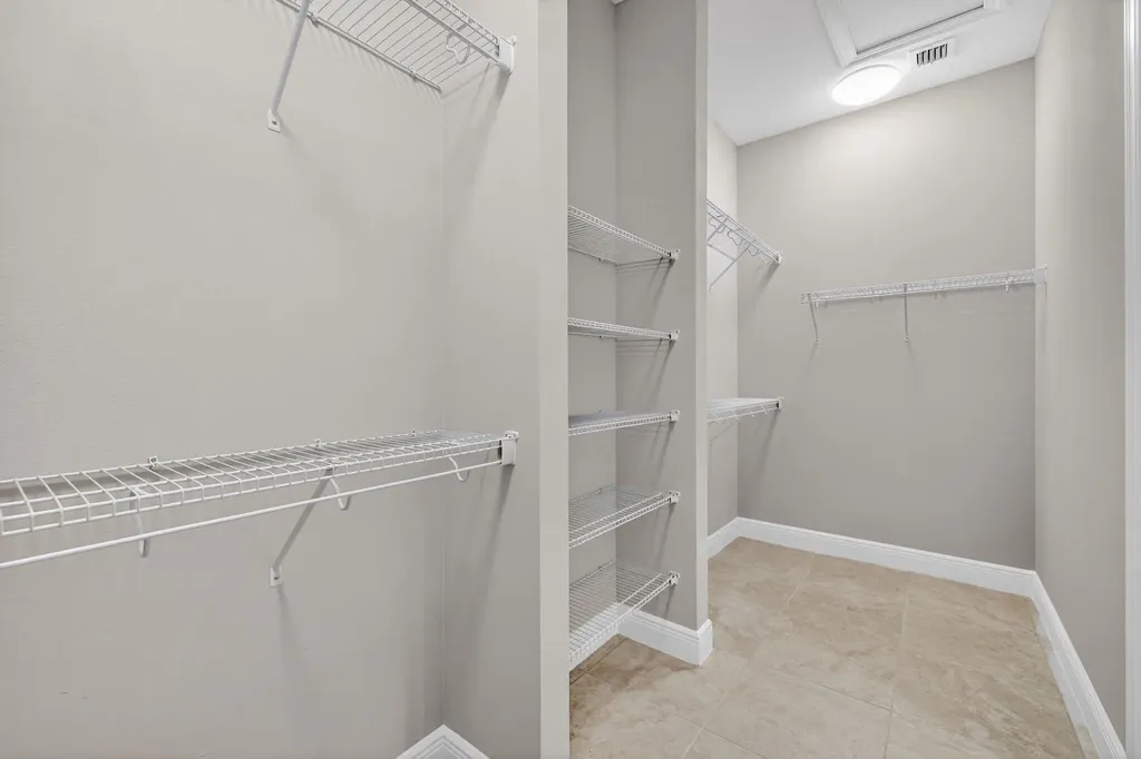 9318 SW Miracoli Way Port St Lucie FL 34987