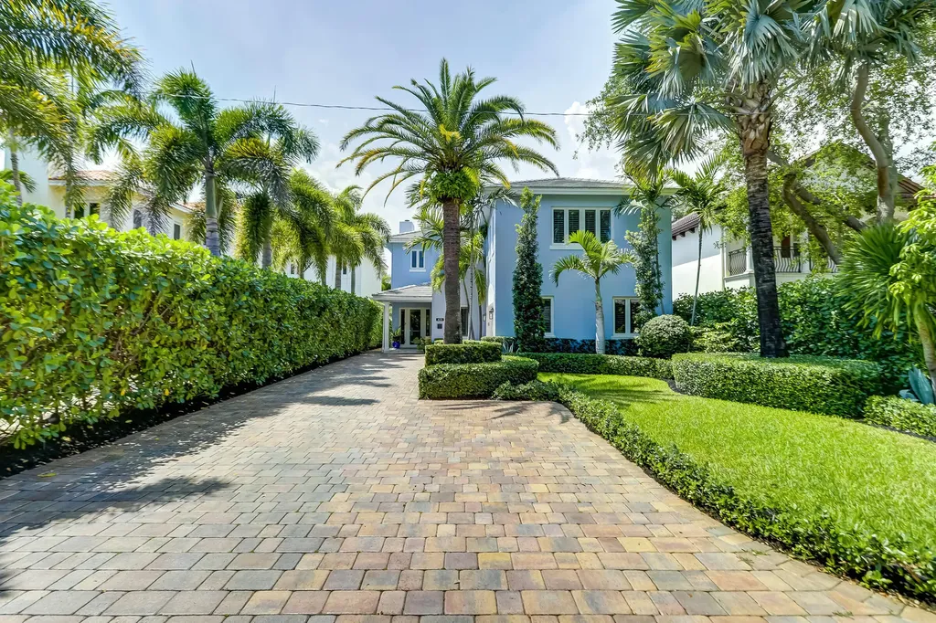 425 NE 11th Avenue Fort Lauderdale FL 33301