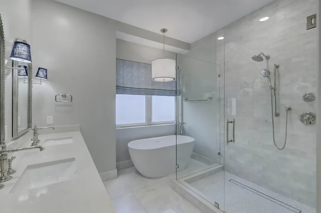 425 NE 11th Avenue Fort Lauderdale FL 33301