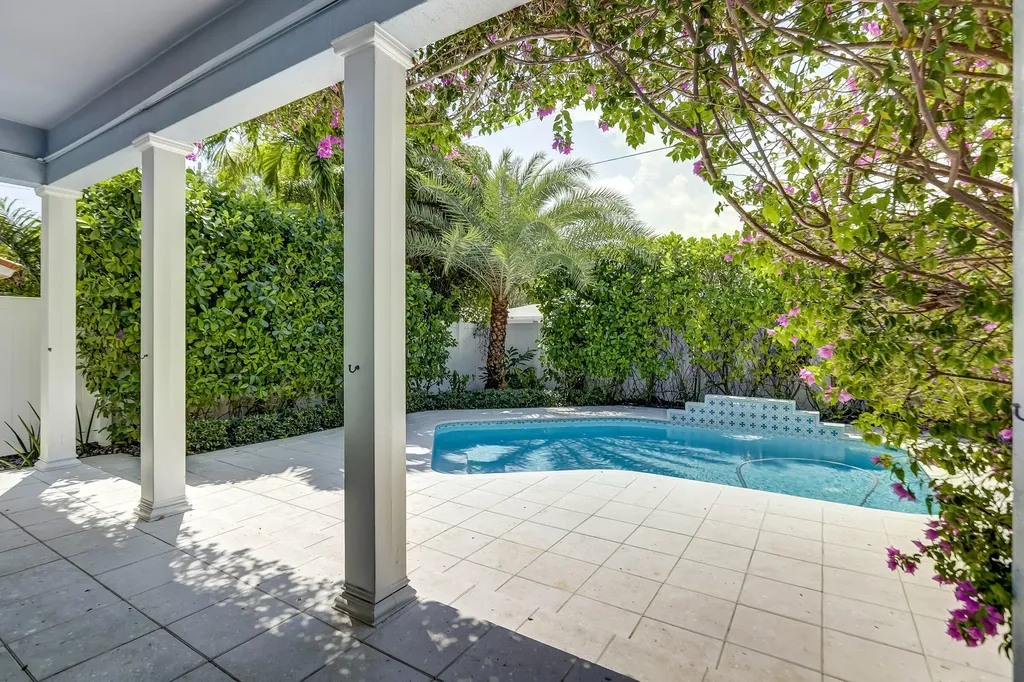 425 NE 11th Avenue Fort Lauderdale FL 33301