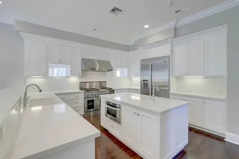 425 NE 11th Avenue Fort Lauderdale FL 33301