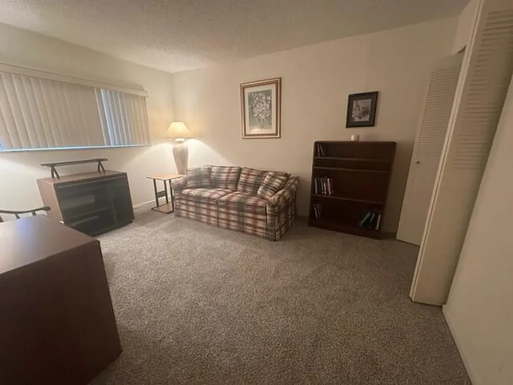 2975 SW 22nd Avenue Delray Beach FL 33445
