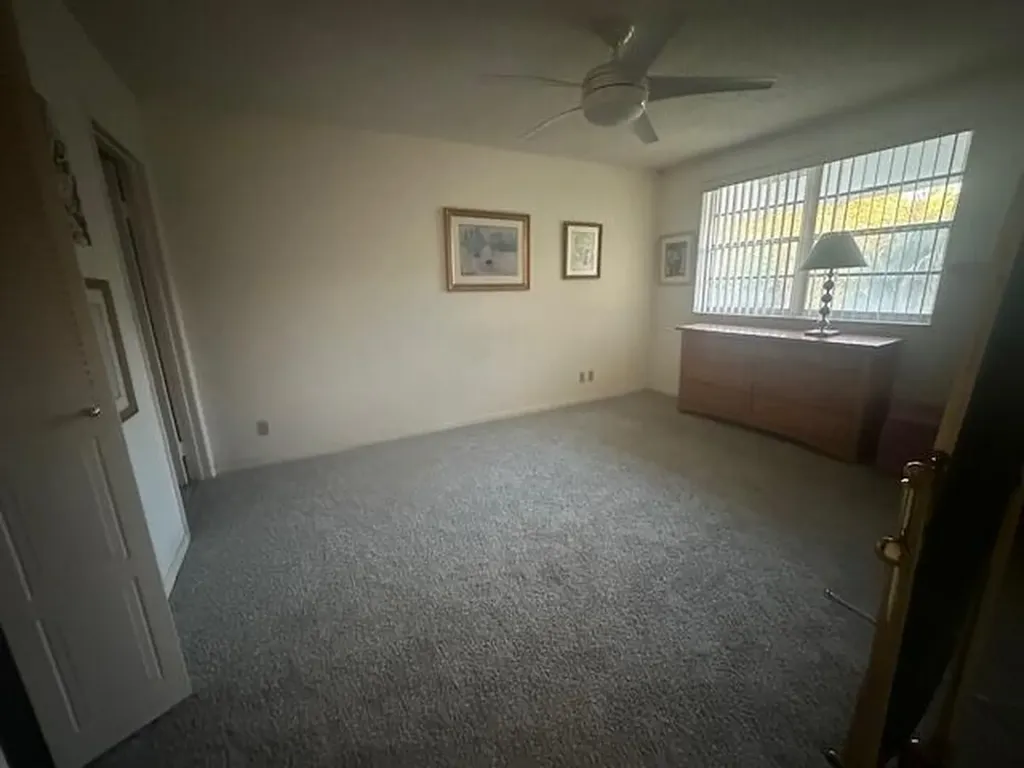 2975 SW 22nd Avenue Delray Beach FL 33445