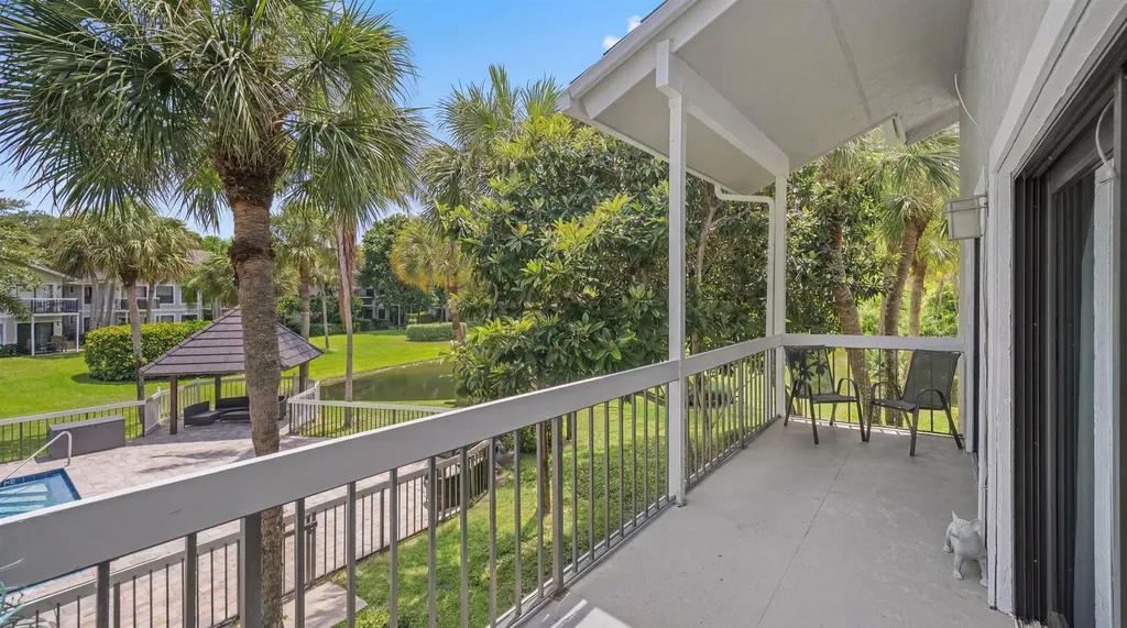 11863 Wimbledon Circle Wellington FL 33414