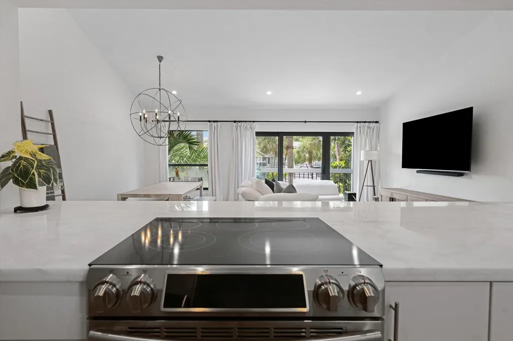 11863 Wimbledon Circle Wellington FL 33414