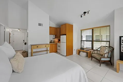 11863 Wimbledon Circle Wellington FL 33414