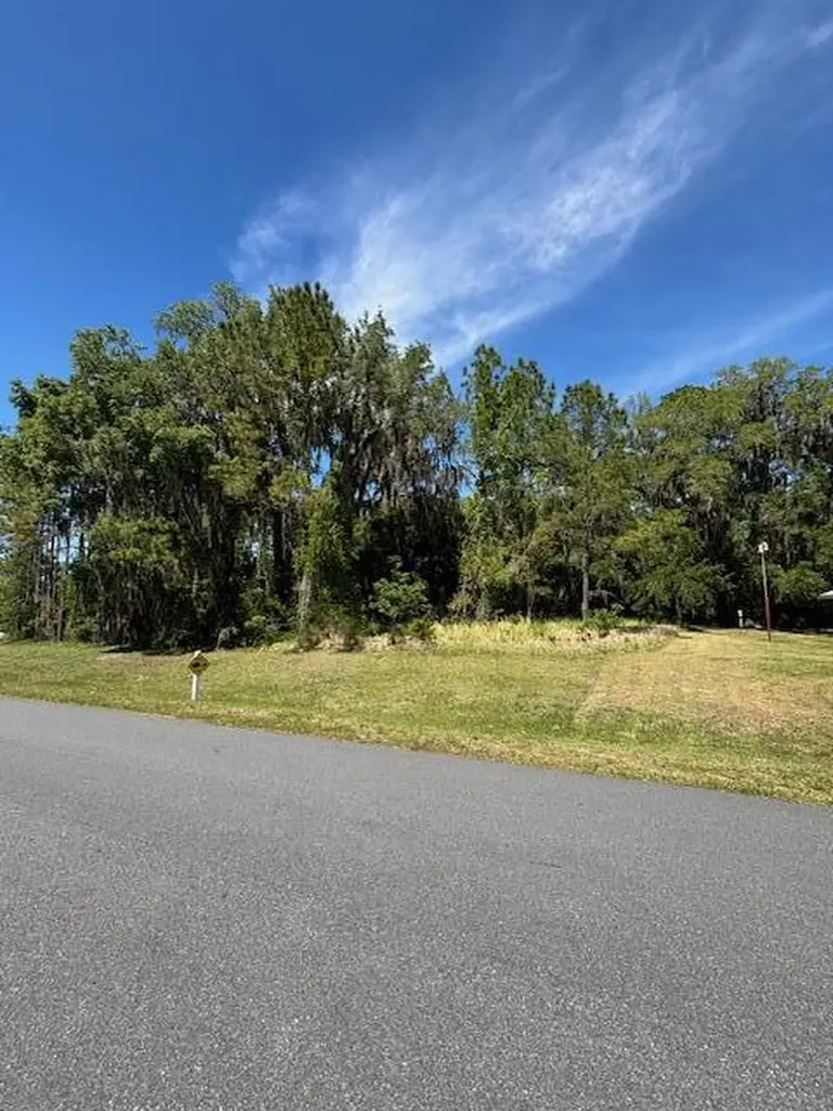 3303 N Canterbury Lake Drive Hernando FL 34442