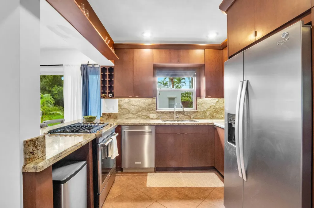 1219 N Lakeside Drive Lake Worth Beach FL 33460