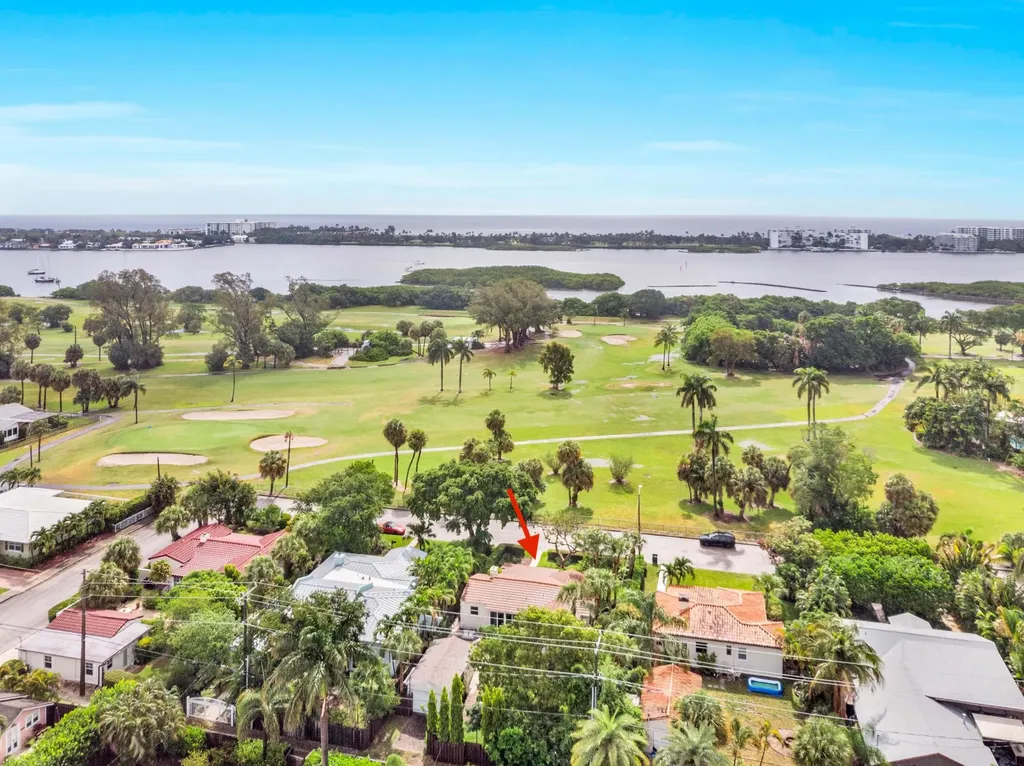 1219 N Lakeside Drive Lake Worth Beach FL 33460