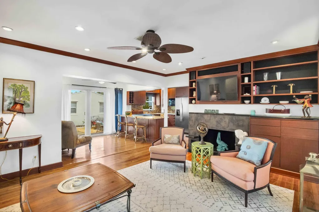 1219 N Lakeside Drive Lake Worth Beach FL 33460