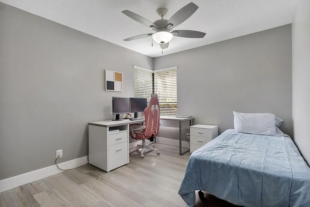 3392 NW 47th Avenue Coconut Creek FL 33063