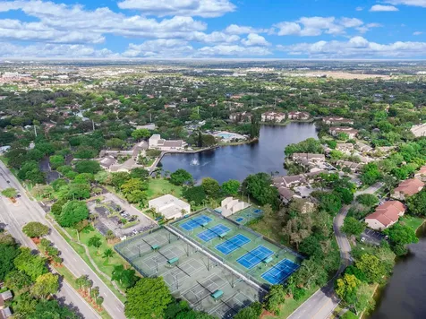 3392 NW 47th Avenue Coconut Creek FL 33063