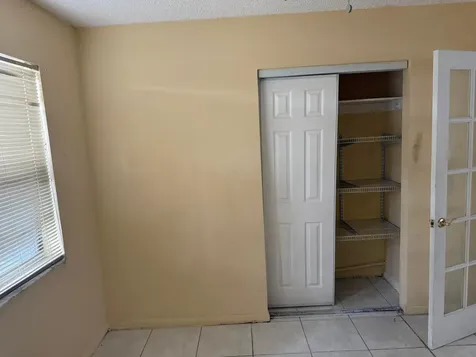 1676 W 10th Street Riviera Beach FL 33404