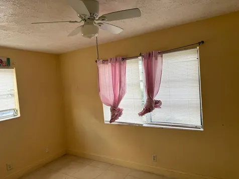 1676 W 10th Street Riviera Beach FL 33404