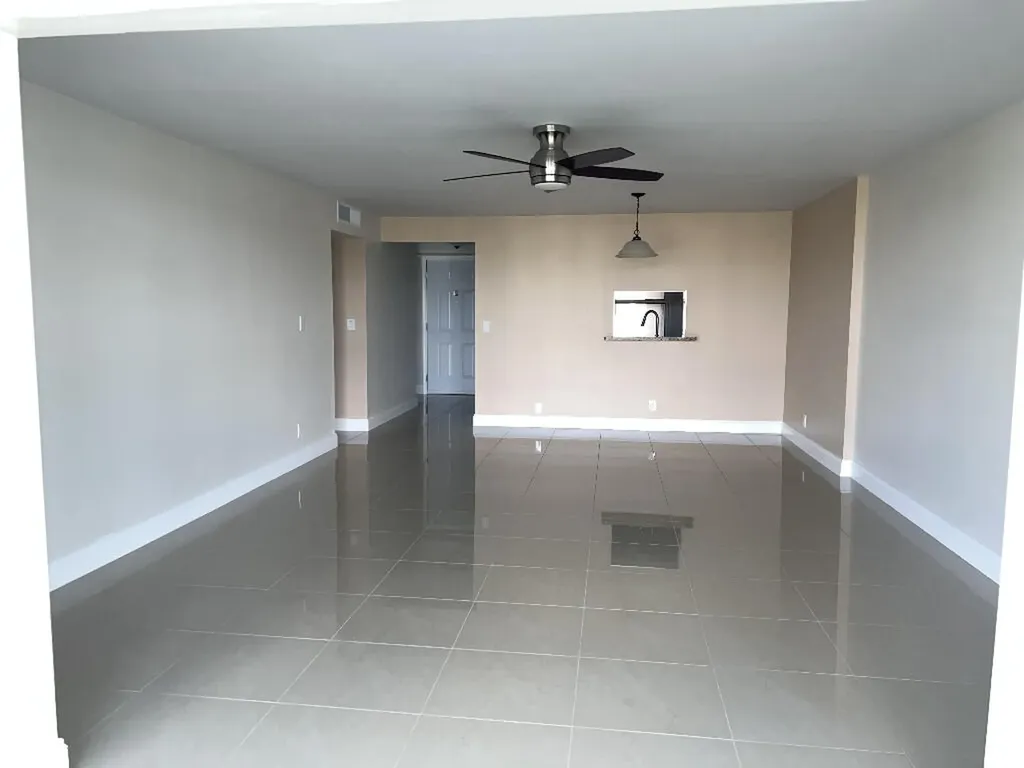 301 SE 3rd Street Dania Beach FL 33004