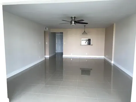301 SE 3rd Street Dania Beach FL 33004