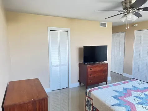 301 SE 3rd Street Dania Beach FL 33004