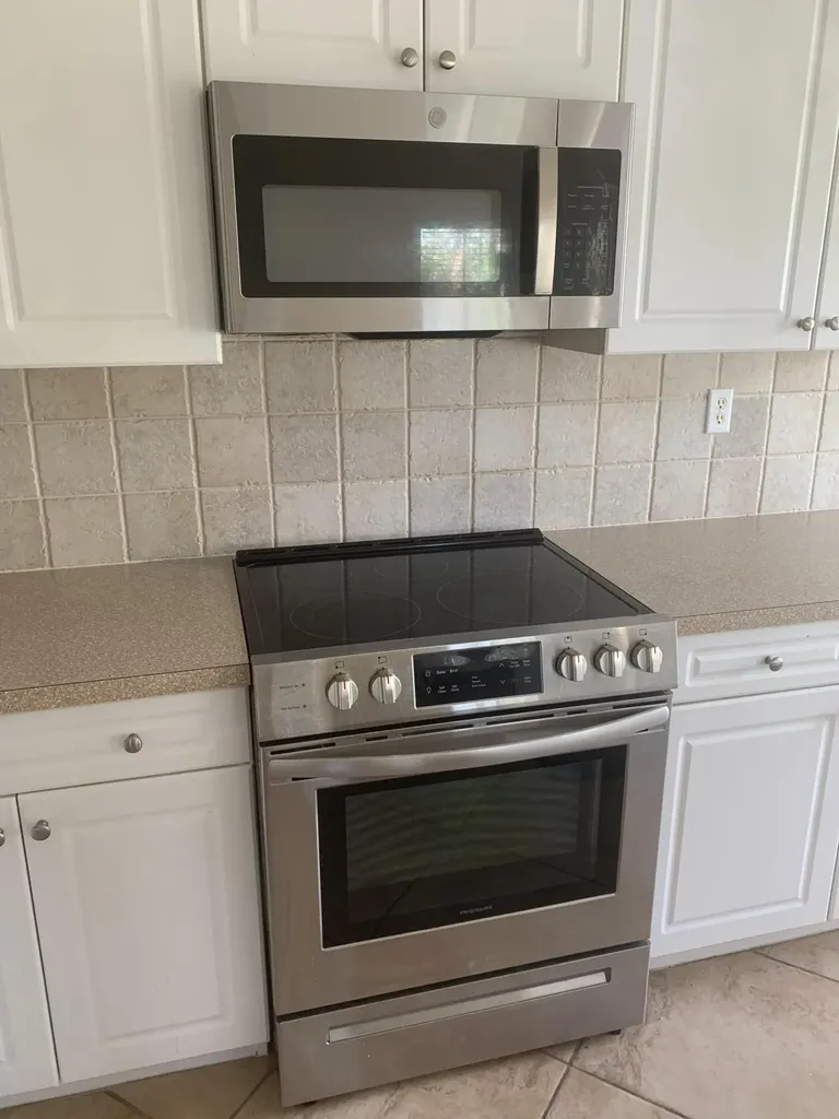 101 Lake Monterey Circle Boynton Beach FL 33426