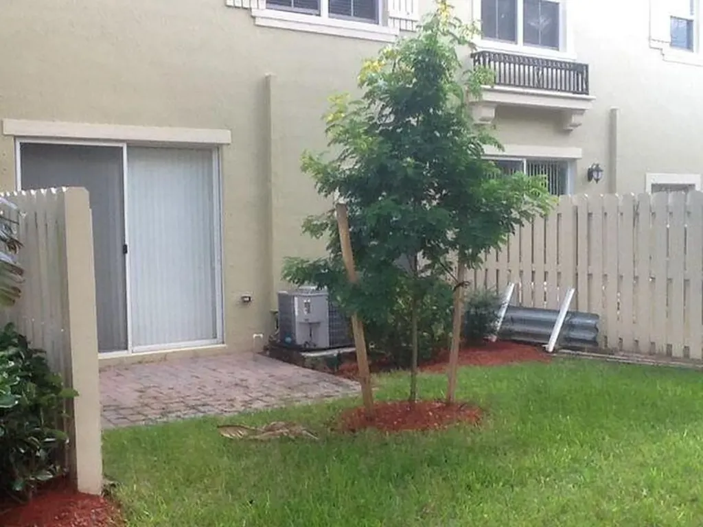 101 Lake Monterey Circle Boynton Beach FL 33426