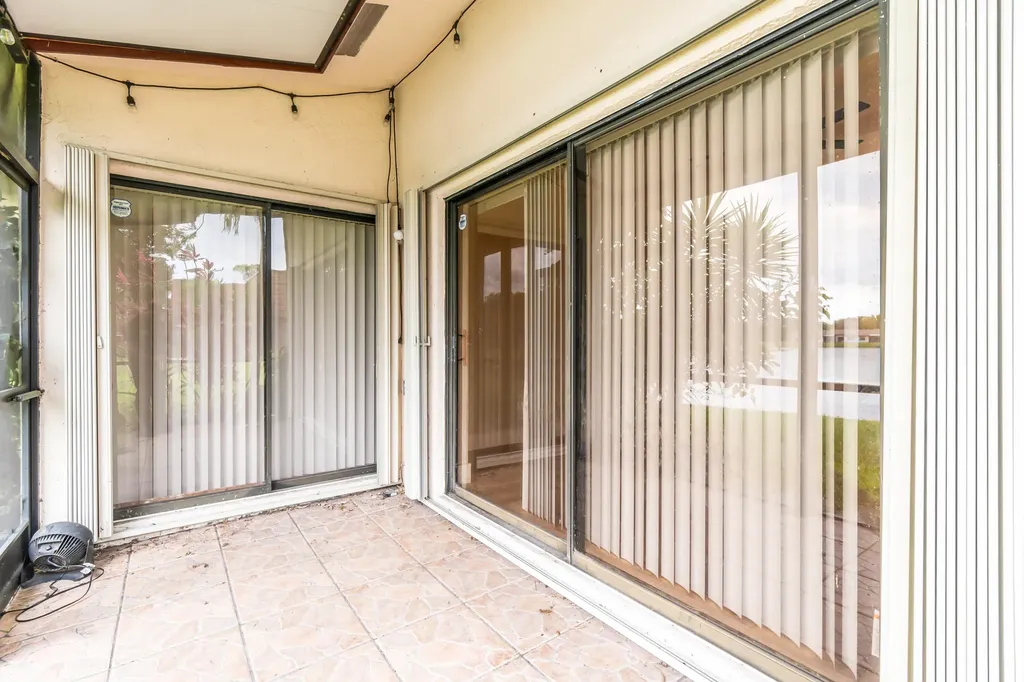 847 SW 118th Terrace Davie FL 33325