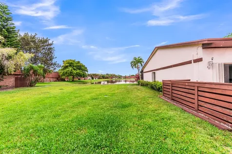 847 SW 118th Terrace Davie FL 33325