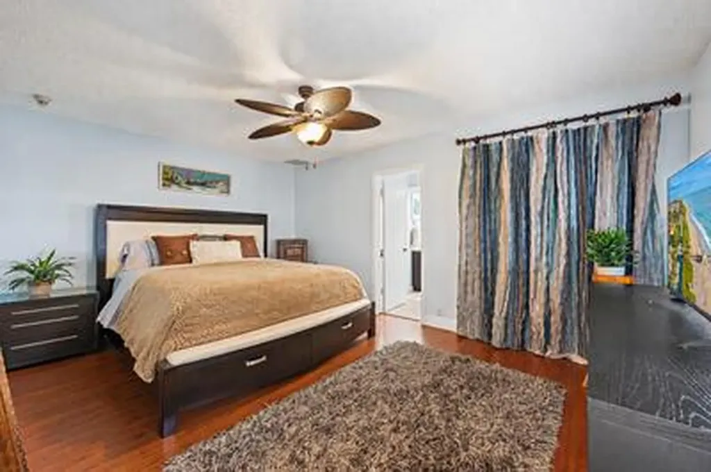 2442 Snug Harbor Drive Palm Beach Gardens FL 33410