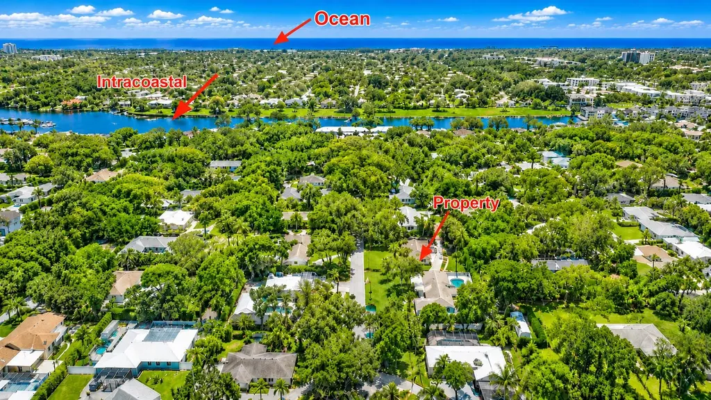 2442 Snug Harbor Drive Palm Beach Gardens FL 33410