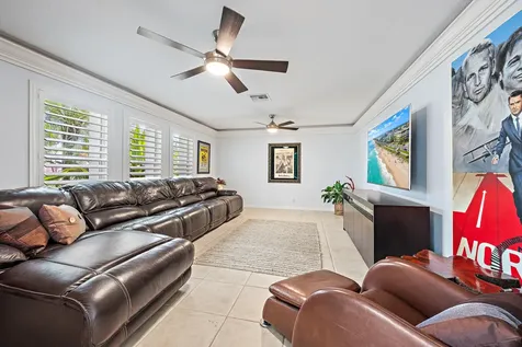 2442 Snug Harbor Drive Palm Beach Gardens FL 33410