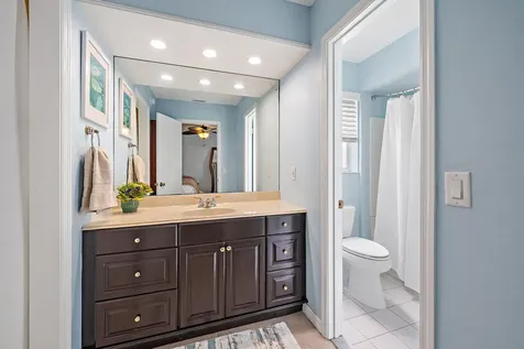 2442 Snug Harbor Drive Palm Beach Gardens FL 33410