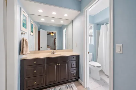 2442 Snug Harbor Drive Palm Beach Gardens FL 33410