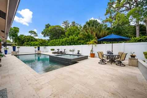 2442 Snug Harbor Drive Palm Beach Gardens FL 33410