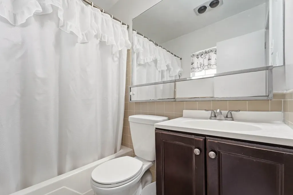 8304 NW 59th Street Tamarac FL 33321