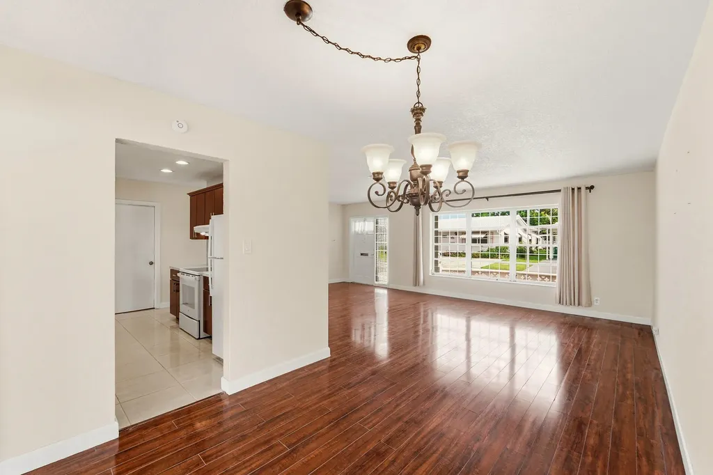 8304 NW 59th Street Tamarac FL 33321