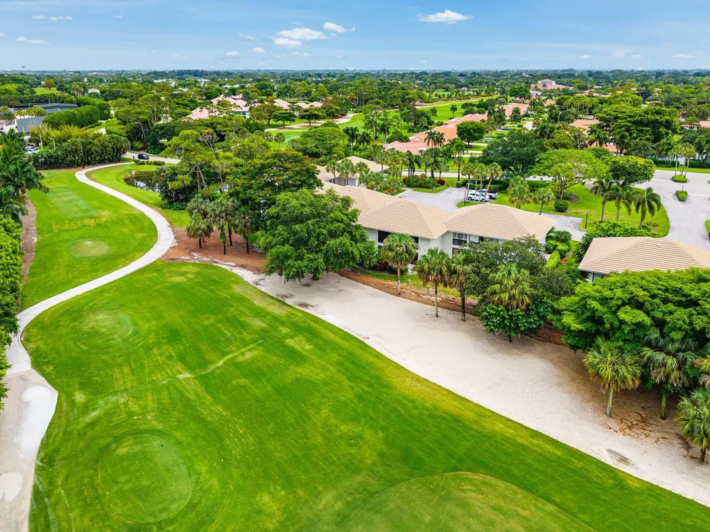 4233 A Quail Ridge Drive N Boynton Beach FL 33436