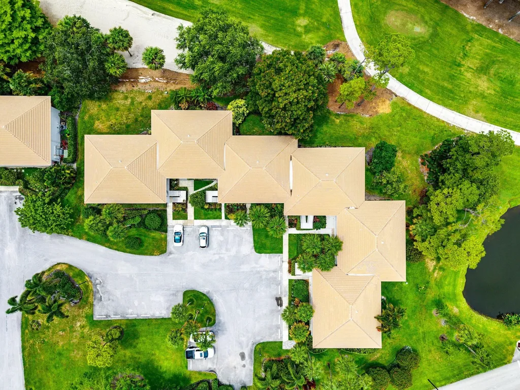 4233 A Quail Ridge Drive N Boynton Beach FL 33436